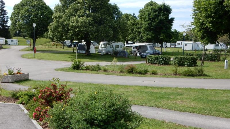 Camping le Champ de Mars